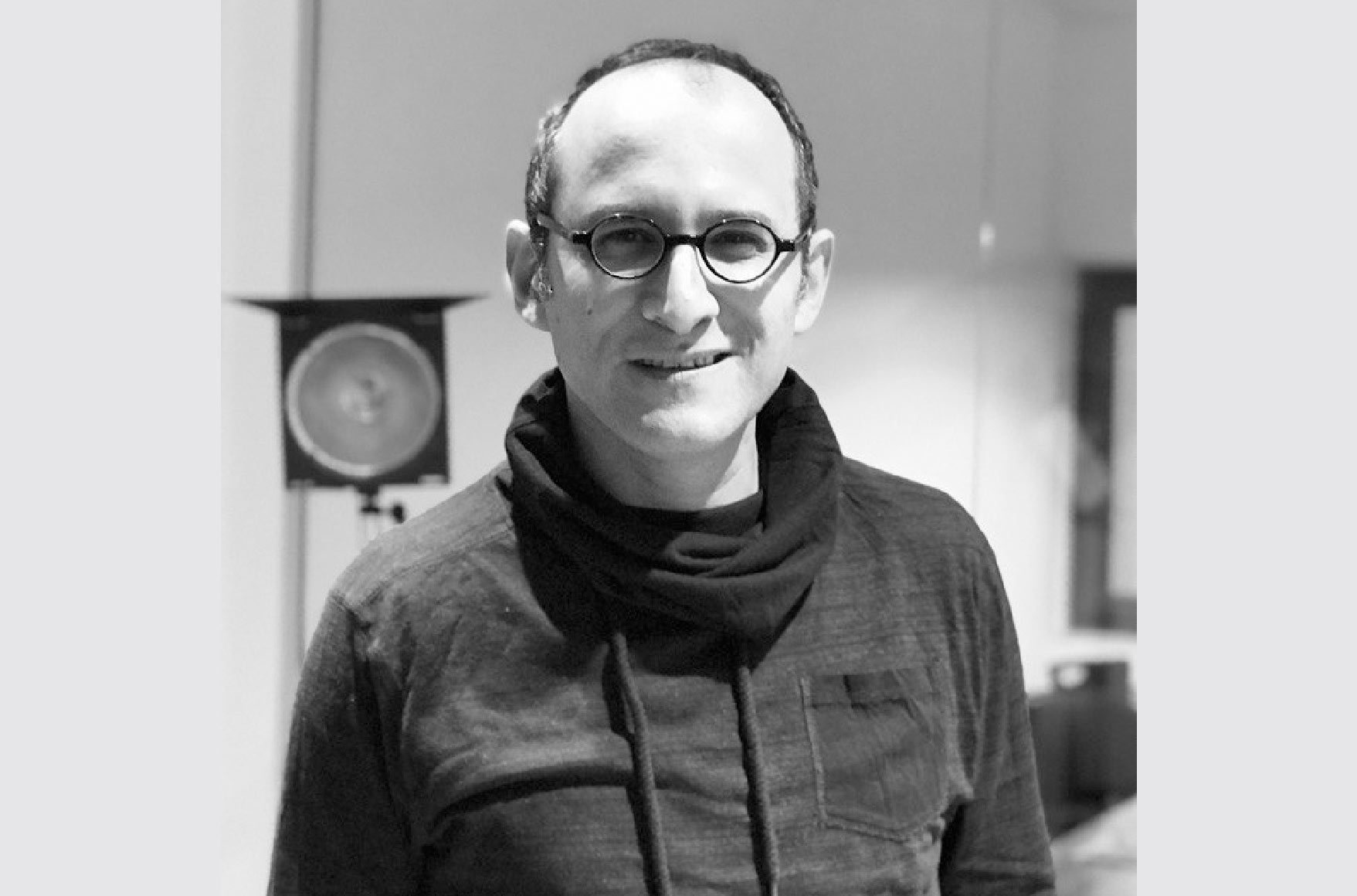 افشین فرزین