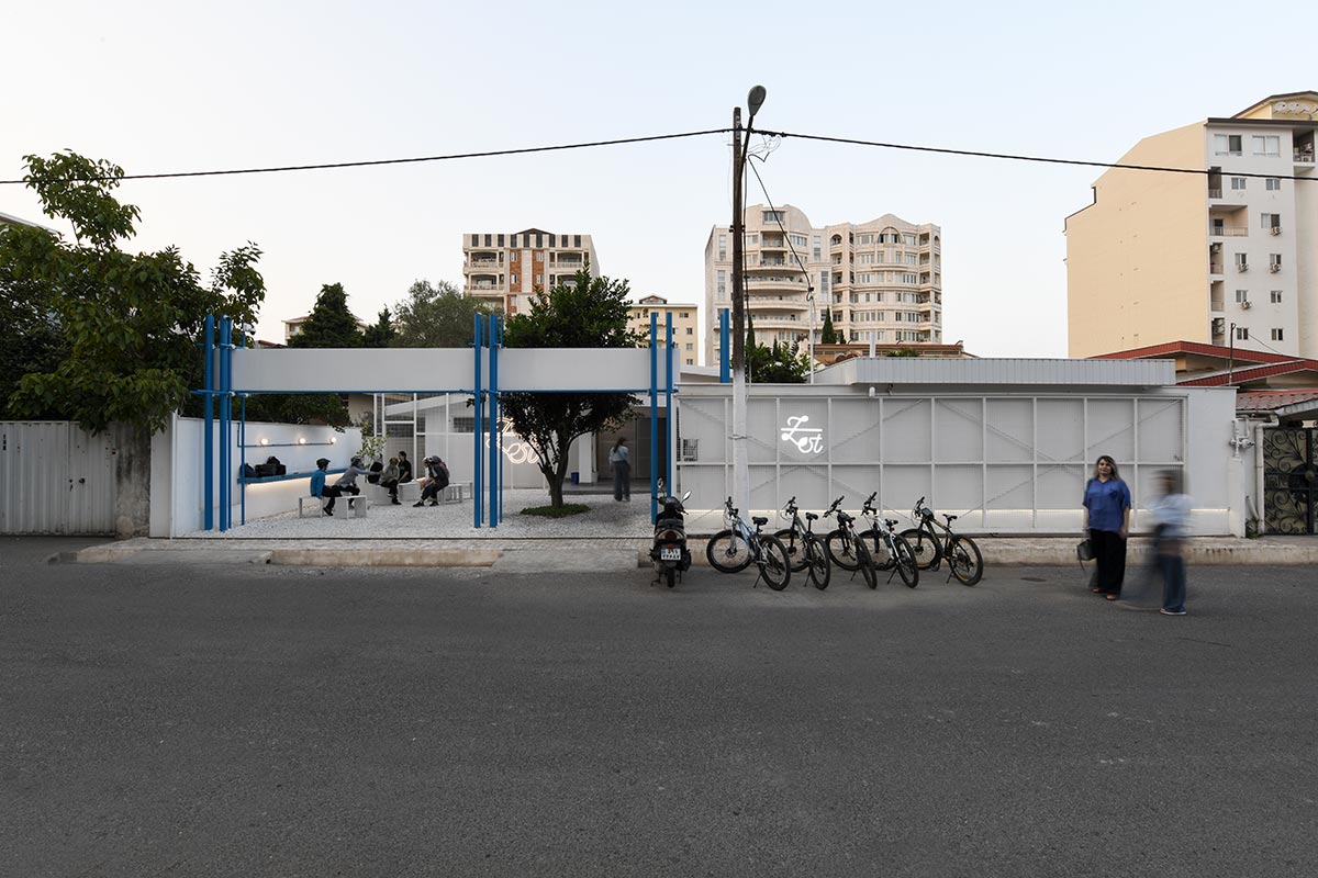 رتبه سوم: کافه زست، شهسوار، استودیو معماری، طراحی و ساخت وحید جودی،  وحید جودی